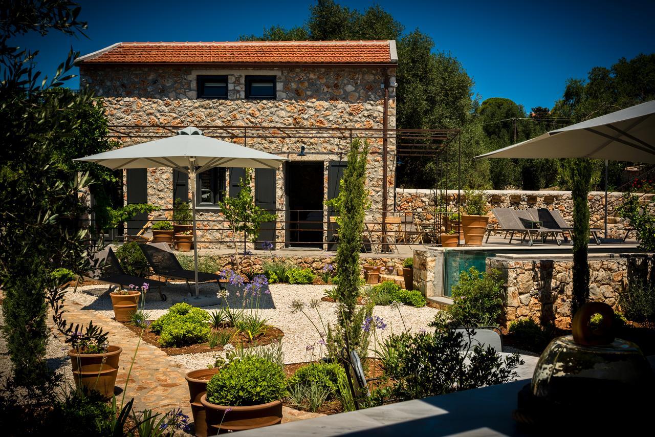 North Point Rooms Antipata  Exterior photo