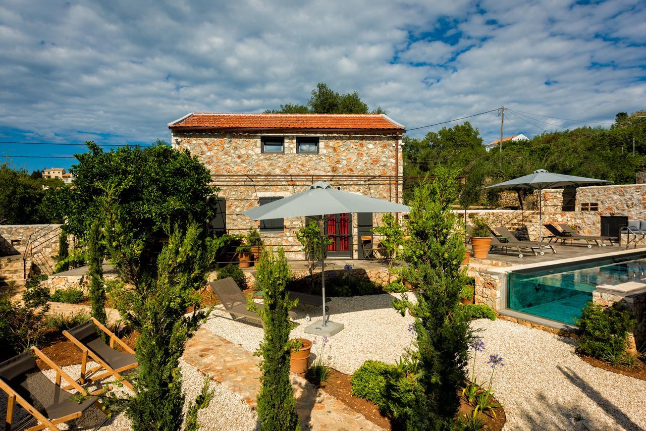 North Point Rooms Antipata  Exterior photo